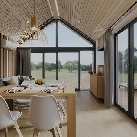 W Cieniu Debow Holiday home